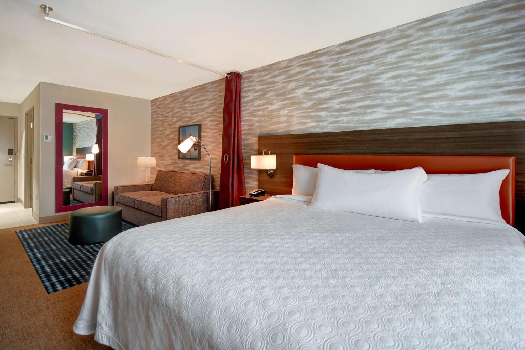 Home2 Suites Wichita Downtown Delano, Ks ภายนอก รูปภาพ