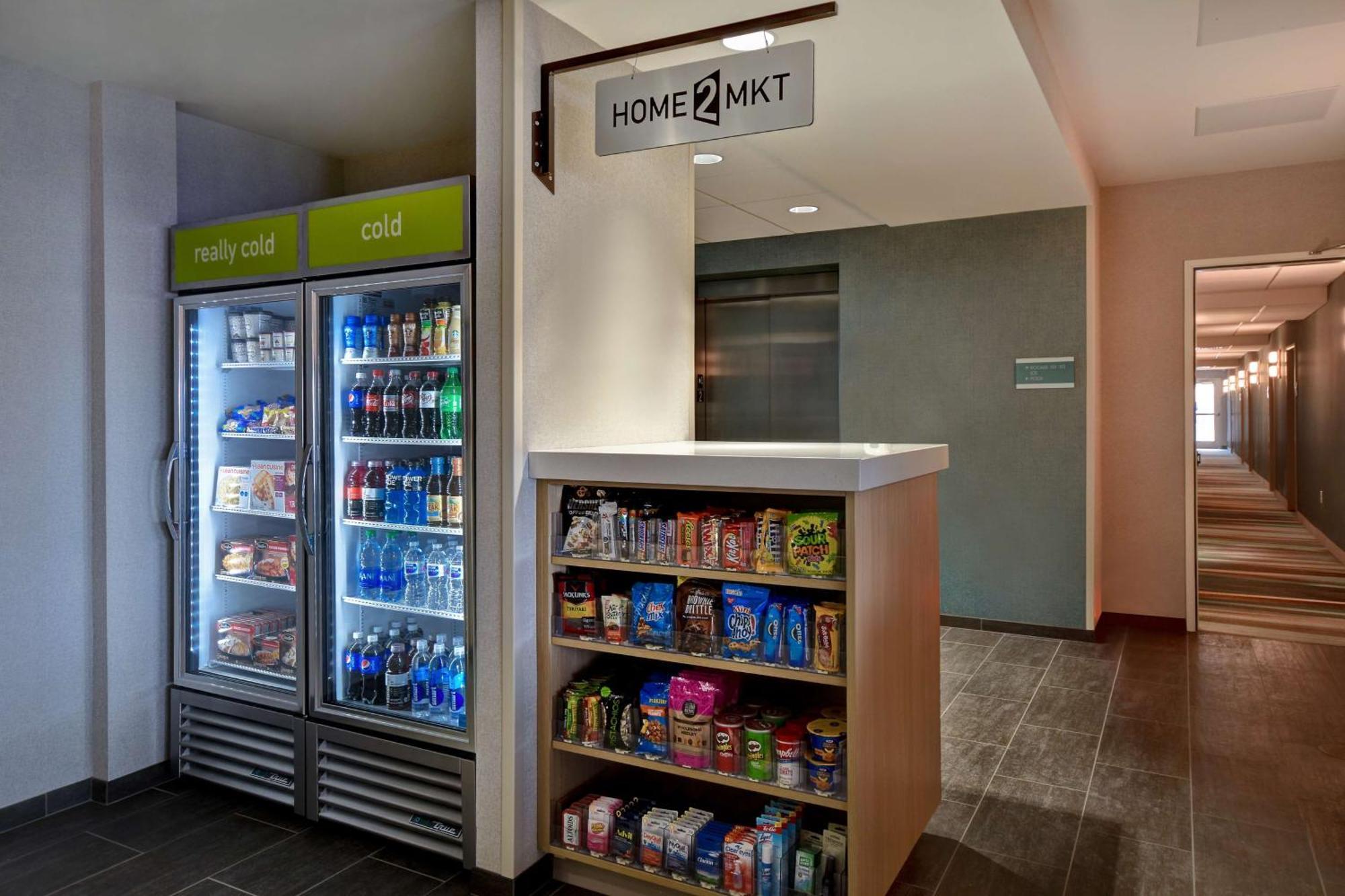 Home2 Suites Wichita Downtown Delano, Ks ภายนอก รูปภาพ